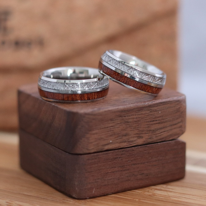 Huck | Stainless Steel & Rosewood - Joycoast